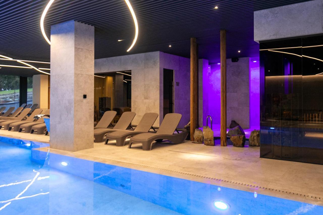Hvoya Apart-Hotel & Spa Bukovel Exterior photo